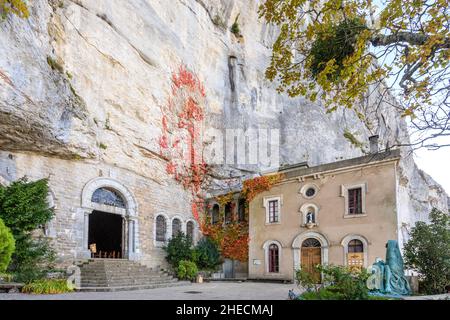 France, Var, Parc naturel régional Sainte Baume, massif de la Sainte Baume, Plan d'Aups Sainte Baume, grotte Sainte Baume également connue sous le nom de Sainte Marie Banque D'Images