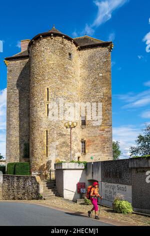 France, Indre, la chatre, randonnée sur la via Lemovicensis ou Vezelay Way, l'une des principales voies de Saint-Jacques-de-Compostelle, ancien château du 15th siècle, le donjon de Chauvigny (MR) Banque D'Images
