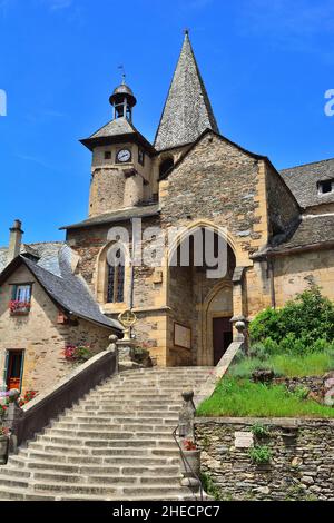 France, Aveyron, Estaing, église Saint-Fleuret (15th siècle) Banque D'Images
