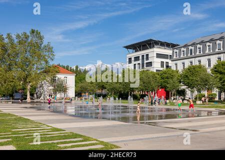 France, Isère, Grenoble-Alpes Metropole, Grenoble capitale verte européenne 2022 Grenoble, l'Ecodistrict de bonne, Grenoble (premier éco-district en France) Banque D'Images