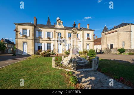 France, Nievre, Saint-Révérien, village sur la via Lemovicensis ou Vezelay Way, l'une des voies principales vers Saint-Jacques-de-Compostelle, l'hôtel de ville Banque D'Images