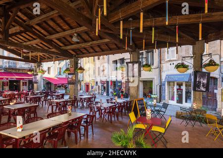 France, Gard, Anduze, appelée porte des Cévennes, le marché couvert construit en 1457 était un marché d'orgerie ou de céréales Banque D'Images