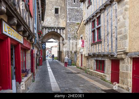 France, deux-Sèvres, Parthenay, prenez l'un des chemins de Saint-Jacques-de-Compostelle (chemin Plantagenet), porte de Saint-Jacques Banque D'Images