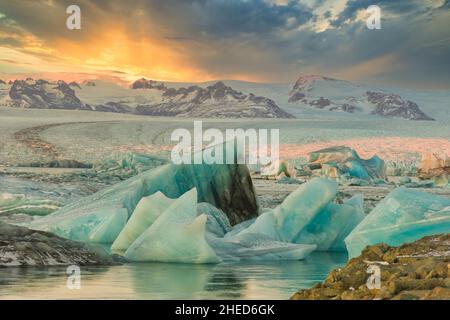 Icebergs au Glacier Lagoon Jökulsarlon en Islande Europe Banque D'Images