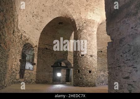 Sous-sol dans le château de Pierre Rouge slovaque: Hrad Cerveny Kamen à proximité de la colonie appelée Pila en Slovaquie, Europe Banque D'Images