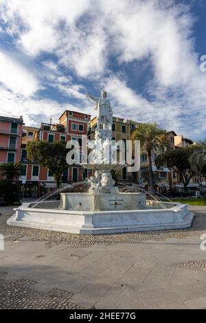 Santa Margherita Ligure - Italie : la statue de Christophe Colomb Banque D'Images