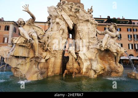 Fontana dei Quattro Fiumi sur la Piazza Navona à Rome, Italie Banque D'Images