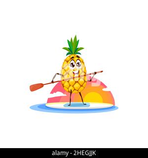 Ananas drôle personnage de dessin animé surf sur la planche de surf avec paddle au coucher du soleil isolé.Vecteur souriant ananas en vacances, fruits exotiques tropicaux sur la res Illustration de Vecteur