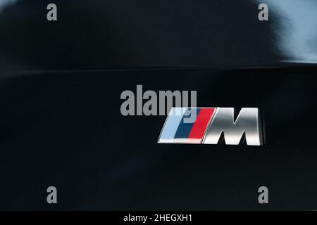 KRASNODAR, RUSSIE - 19 NOVEMBRE 2020 : logo et marque BMW Motorsport M. Banque D'Images