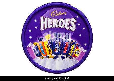 Baignoire de chocolats Cadbury Heroes bonbons isolés sur fond blanc - chocolats Heroes, bonbons Heroes Banque D'Images