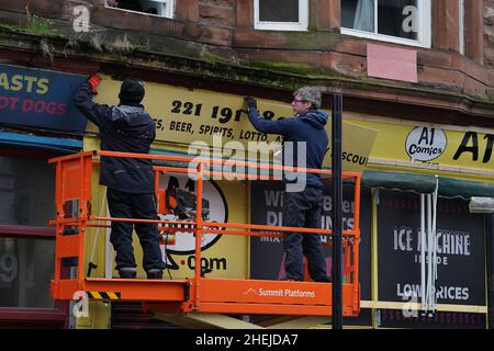 Ensemble de construction dans la région de Trongate de Glasgow, pour ce qui est censé être le set de film pour le nouveau film Batgirl.Date de la photo: Mardi 11 janvier 2022. Banque D'Images
