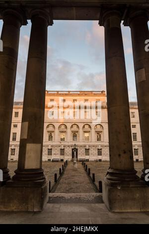 Queen Mary court dans l'Old Royal Naval College - la pièce maîtresse architecturale de Maritime Greenwich, un site classé au patrimoine mondial de Greenwich, Londres, Angl Banque D'Images