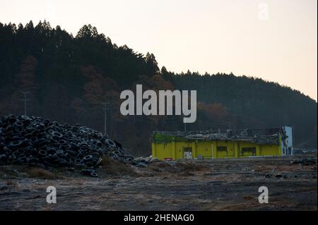 Minamisanriku 6 mois après le tsunami de 2011 a balayé la ville de Tohoku, montrant la dévastation dans les zones de basse altitude. Banque D'Images