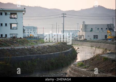 Minamisanriku 6 mois après le tsunami de 2011 a balayé la ville de Tohoku, montrant la dévastation dans les zones de basse altitude. Banque D'Images