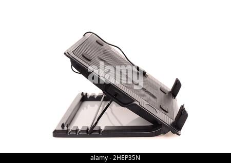 Socle pour ordinateur portable sur fond blanc Banque D'Images
