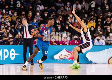 Barcelone, Espagne - le 11 janvier 2022, Nigel Hayes-Davis du FC Barcelone lors du match de basketball EuroLeague de Turkish Airlines entre le FC Barcelone et AX Armani Exchange Milan le 11 janvier 2022 au Palau Blaugrana à Barcelone, Espagne - photo: Javier Borrego/DPPI/LiveMedia Banque D'Images