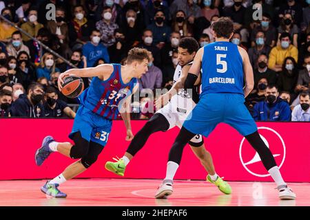 Barcelone, Espagne - le 11 janvier 2022, Rokas Jokubaitis du FC Barcelone lors du match de basket-ball EuroLeague de Turkish Airlines entre le FC Barcelone et AX Armani Exchange Milan le 11 janvier 2022 au Palau Blaugrana à Barcelone, Espagne - photo: Javier Borrego/DPPI/LiveMedia Banque D'Images