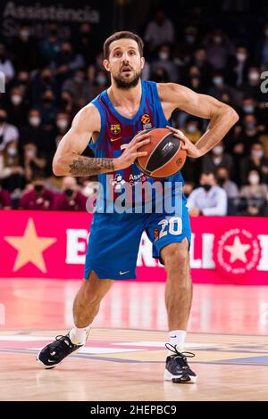 Barcelone, Espagne - le 11 janvier 2022, Nico Laprovittola du FC Barcelone pendant le match EuroLeague de Turkish Airlines entre le FC Barcelone et AX Armani Exchange Milan le 11 janvier 2022 au Palau Blaugrana à Barcelone, Espagne - photo: Javier Borrego/DPPI/LiveMedia Banque D'Images