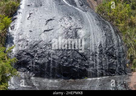 Vue pittoresque de la cascade de veu da Noiva près d'Urubici au Brésil Banque D'Images