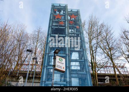 Ascenseur jusqu'à la gare de Mettmann Zentrum Banque D'Images