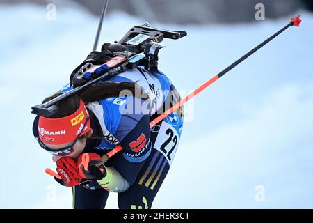 Ruhpolding, Allemagne.12th janvier 2022.Biathlon: Coupe du monde, sprint 7,5 km, femmes.Vanessa Voigt d'Allemagne sur la piste.Credit: Sven Hoppe/dpa/Alay Live News Banque D'Images