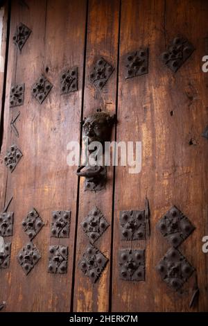 Porte à roquer sur la colline Monserrate Basílica Santuario del Señor de Monserrate, populaire auprès des pèlerins et des touristes.Bogota, Bogota, Colombie Banque D'Images