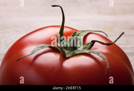 Macro d'une tomate fraîche en tranches.Bon pour le fond végétal Banque D'Images