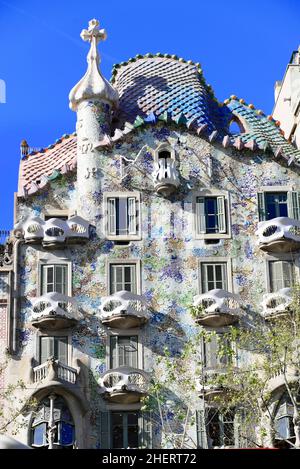 Façade de la Casa Batllo par Antoni Gaudi, Passeig de Gracia, Barcelone, Catalogne, Espagne Banque D'Images