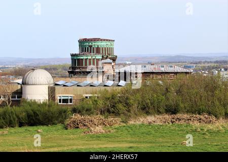 L'Observatoire royal d'Édimbourg (Observatoire royal d'Édimbourg, centre d'accueil) sur Blackford Hill (Édimbourg, Écosse) Banque D'Images