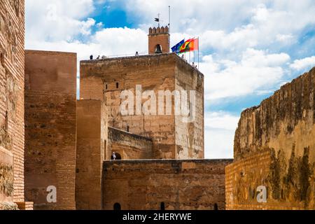 Alcazaba avec tour de guet, Torre de la Vela, Citadelle, Alhambra, Grenade, Grenade,Andalousie, Espagne Banque D'Images