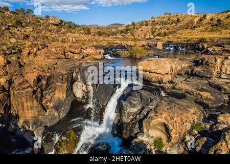 Cascade au Blyde River Canyon, l'un des plus beaux panoramas d'Afrique du Sud, Mpumalanga, Afrique du Sud Banque D'Images