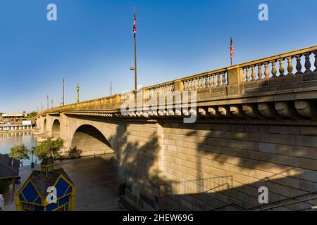 Le Pont de Londres à Lake Havasu, vieux pont historique reconstruit avec des pierres d'origine en Amérique latine Banque D'Images