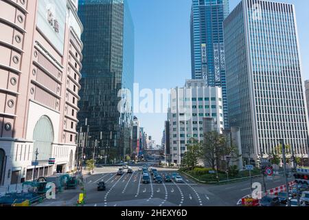 Osaka, Japon - 03 2022 janvier - Cityscape près de la gare d'Osaka à Kita-ku, Osaka, Japon. Banque D'Images