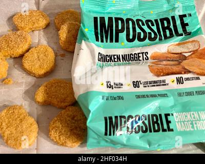 Aliments impossibles Nuggets de poulet faits de plantes - une alternative végétalienne Banque D'Images