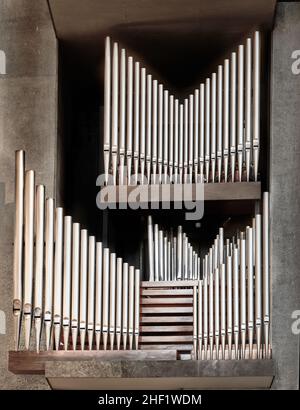 Tuyaux d'orgue dans la cathédrale de Coventry, Angleterre. Banque D'Images