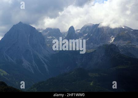 Les Alpes avec le pilier de la porte, le gardien de la Hochkönig dans les Alpes Berchtesgaden - Autriche Banque D'Images