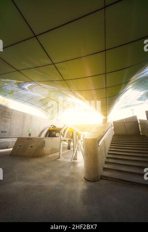 Hungerburgbahn à Innsbruck, en Australie, conçu par Zaha Hadid, pris en décembre 2021, post-traité en utilisant le bracketing de l'exposition Banque D'Images