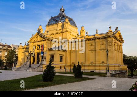 ZAGREB, CROATIE - 14 JUIN 2019 : Pavillon de l'art à Zagreb, Croatie Banque D'Images