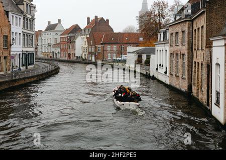 L'affichage classique des canaux de Bruges. La Belgique. Banque D'Images