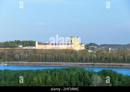 Couvent pittoresque au bord du Danube Melk Basse-autriche Banque D'Images