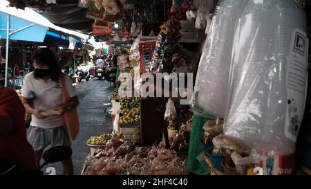 Marché AUX FLEURS THEWET, zone Wat Sam Phraya, Phra Nakhon BANGKOK, THAÏLANDE Banque D'Images