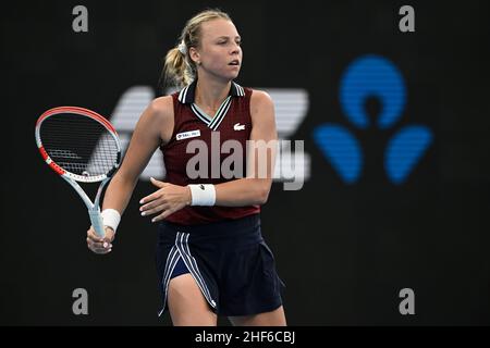 14th janvier 2022 : Ken Rosewall Arena, parc olympique de Sydney, Sydney, Australie ; Sydney tennis Classic,Jour 6 demi-finale: Anet Kontaveit d'Estonie pendant son match contre Barbora Krejcikova de la République tchèque Banque D'Images