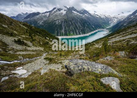 Schlegeis Stausee vue sur le lac.Zillertal, Autriche - Europe Banque D'Images