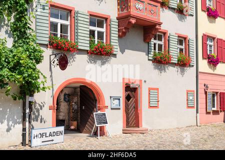 Ferme à Burkheim am Kaiserstuhl, Breisgau, Forêt-Noire du Sud, Bade-Wurtemberg, Allemagne Banque D'Images