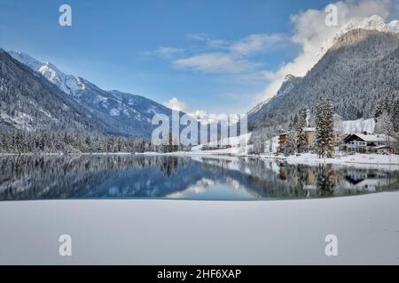 Lac Hintersee en hiver, Hintersee, Ramsau BEI Berchtesgaden, BGL, Bavière,Allemagne Banque D'Images