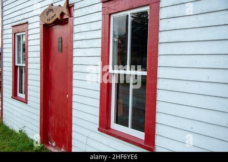 Woody point, Terre-Neuve, Canada-janvier 2022 : le magasin de poissons Robert est un bâtiment historique conservé pour des raisons de patrimoine halieutique. Banque D'Images