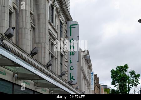 Newcastle upon Tyne, Royaume-Uni - 7th juillet 2019 : extérieur de Fenwick dans le centre-ville de Newcastle.Une chaîne indépendante de grands magasins au Royaume-Uni. Banque D'Images