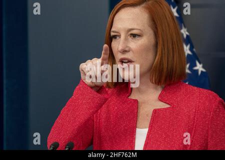 Washington DC, États-Unis.14th janvier 2022.Le secrétaire de presse Jen Psaki fait un point de presse dans la salle de presse James Brady de la Maison Blanche à Washington, DC, le vendredi 14 janvier 2022.Photo de Ken Cedeno/UPI .Crédit : UPI/Alay Live News Banque D'Images