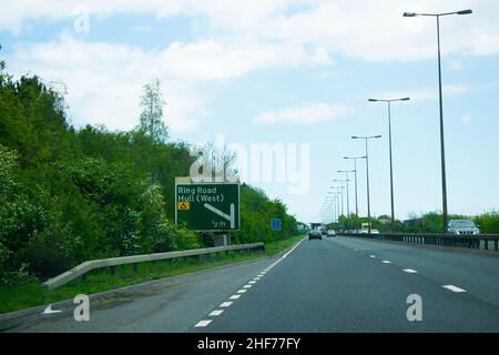 Signalisation routière en direction du périphérique, West Hull, Hull City Centre. East Yorkshire, Royaume-Uni (Hull était la ville de Culture 2017) Banque D'Images