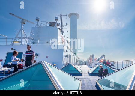 Guldborgsund, pont de ferry, passagers, ferry Scandlines 'Copenhague', navire rotor avec rotor de Flettner, ferry Gedser-Rostock à Gedser, Falster, Danemark Banque D'Images